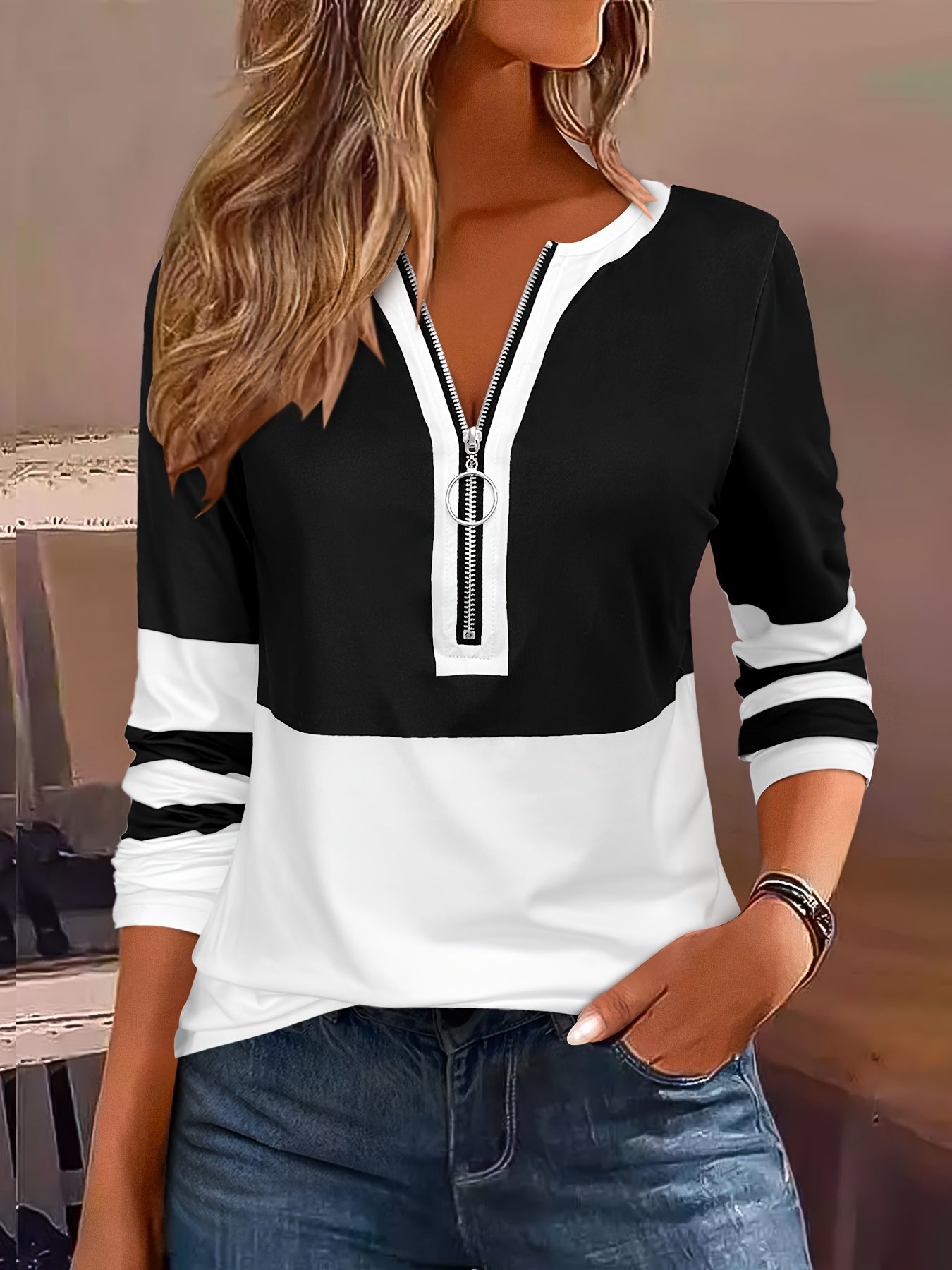 [Elegant V-Neck Tee] Stylish Black and White V-Neck Long Sleeve T-Shirt | Women's Color Block Tee with Zipper Detail - Casual Yet Elegant, Perfect for Spring and Fall