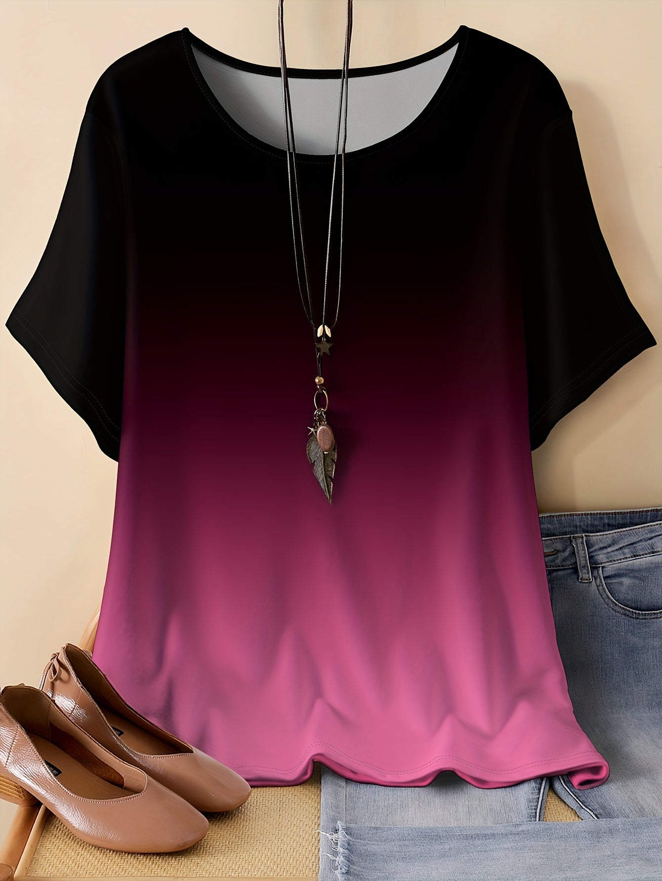 [Plus Size T-Shirt] Minimalist Plus Size Two-Tone Print T-Shirt | Round Neck Short Sleeve Top for Women, Spring/Summer Casual - No Accessories Included