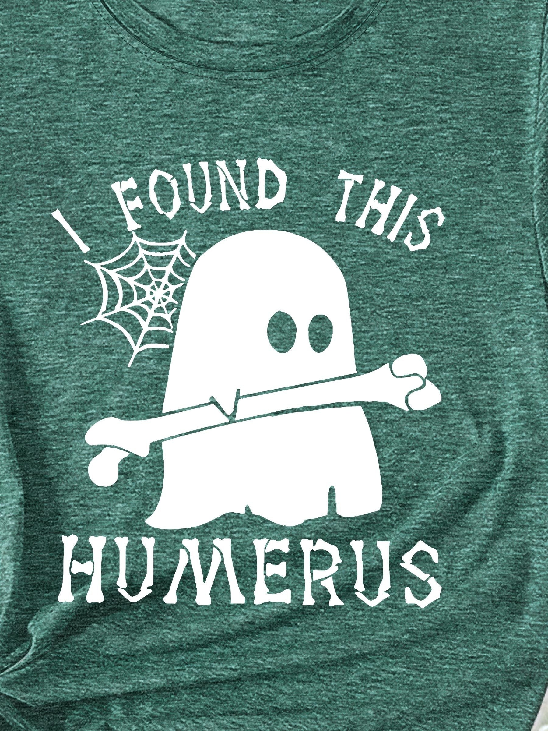 [Humor Graphic T-Shirt] Funny Humor Graphic T-Shirt for Women - "I Found This Humerus" Slogan & Mummy-Wrapped Skeleton Nurse Design | Casual Round Neck Short Sleeve Tee for Halloween, Themed Parties & Casual Attire, Machine Washable All-Season Comfort